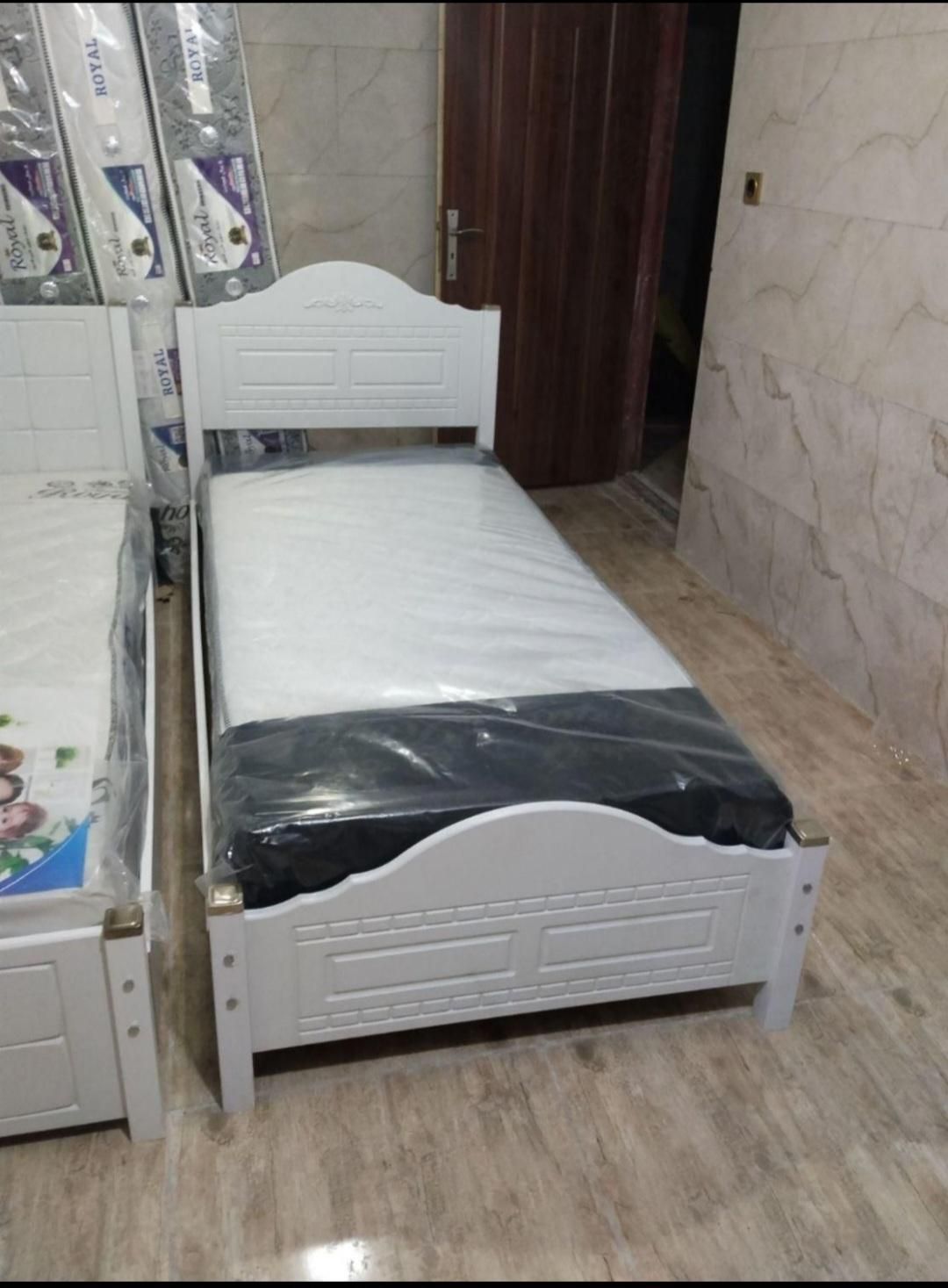 تخت خواب یک نفره و دو نفره|تخت و سرویس خواب|آبیک, |دیوار