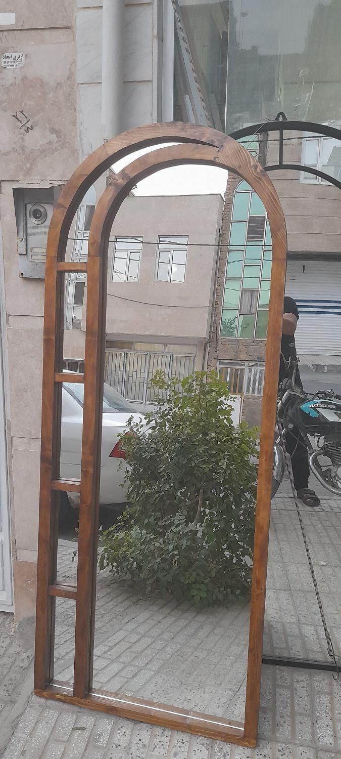 آینه چوبی گنبدی پنجره ای|آینه|اراک, |دیوار