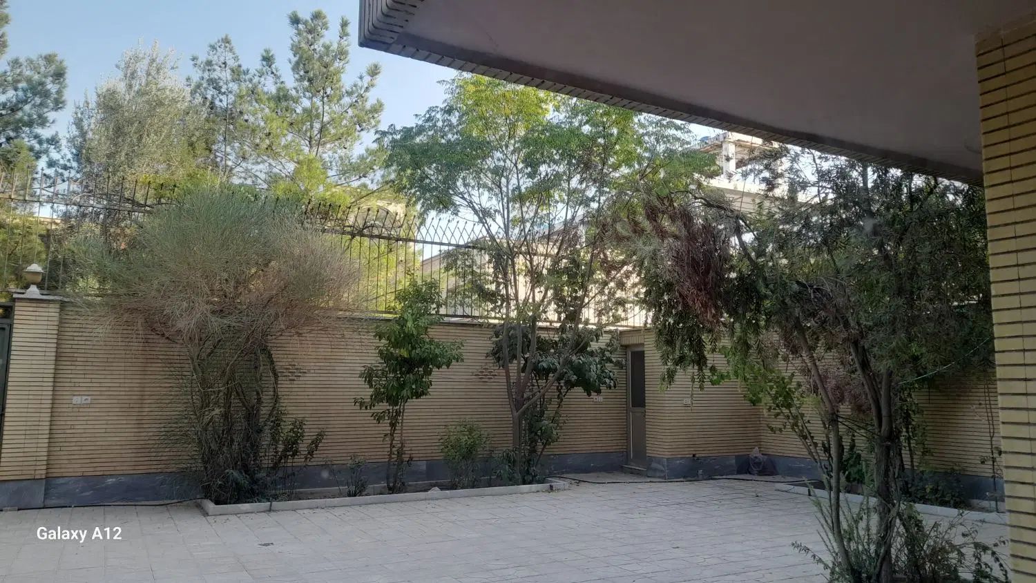 ویلایی دوکله دوخوابه حیاط اختصاصی (تخلیه س)|اجارهٔ خانه و ویلا|اصفهان, سپاهان‌شهر|دیوار