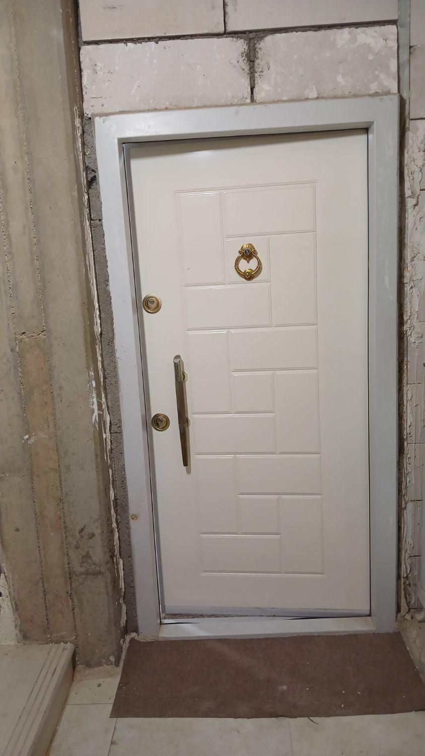 نصاب درب ضد سرقت و پنجره دوجداره|خدمات پیشه و مهارت|شوش, |دیوار