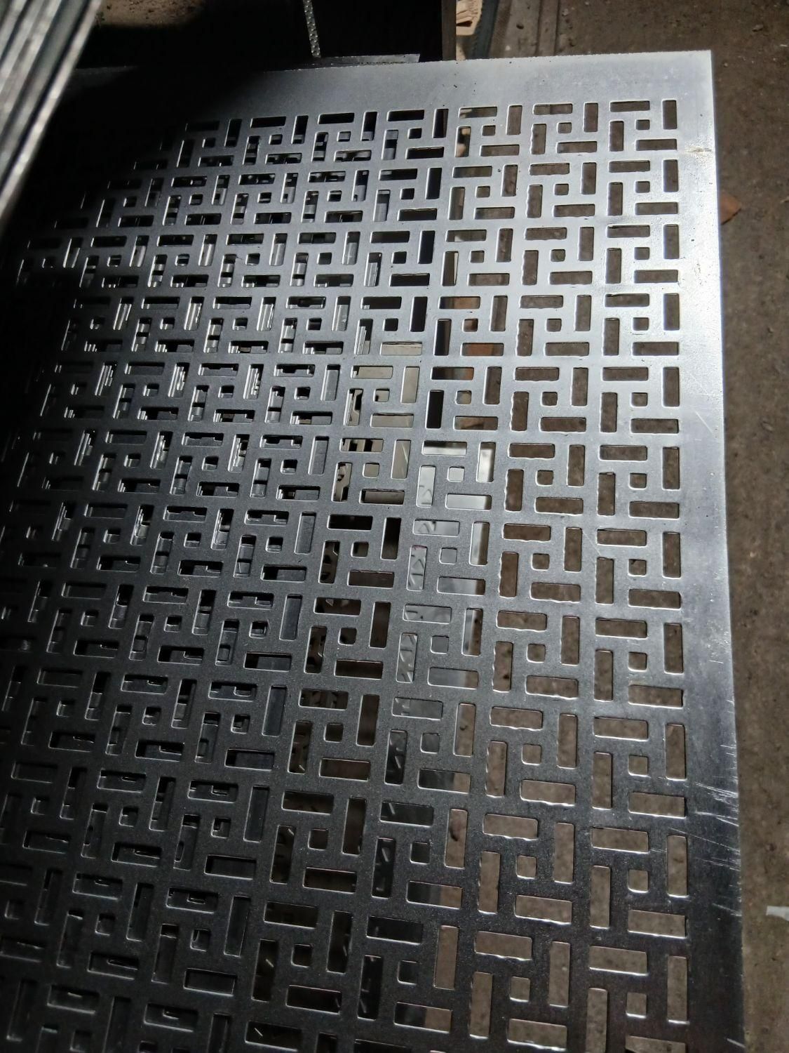 ورق پانچ(مشبک)، دایره و طرحدار سیاه و گالوانیزه|عمده‌فروشی|مشهد, خین عرب|دیوار