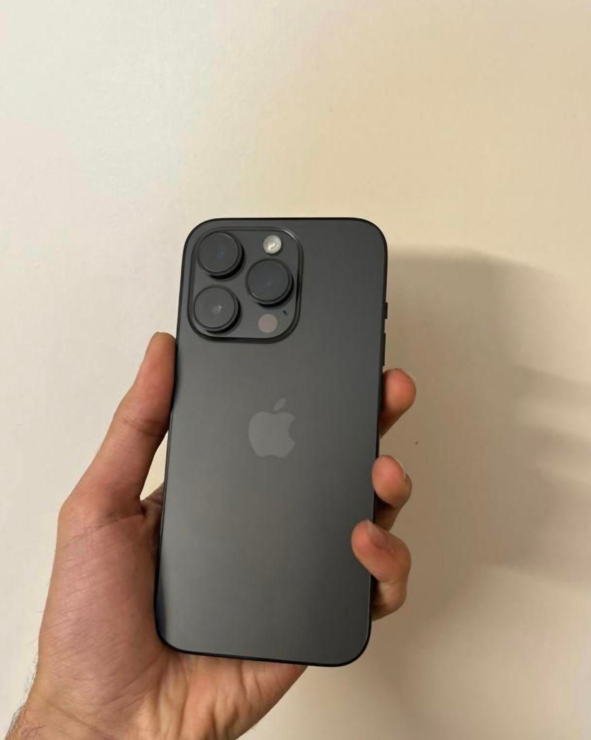اپل iphone 14 Pro Max با حافظهٔ ۲۵۶ گیگابایت|موبایل|یزد, |دیوار