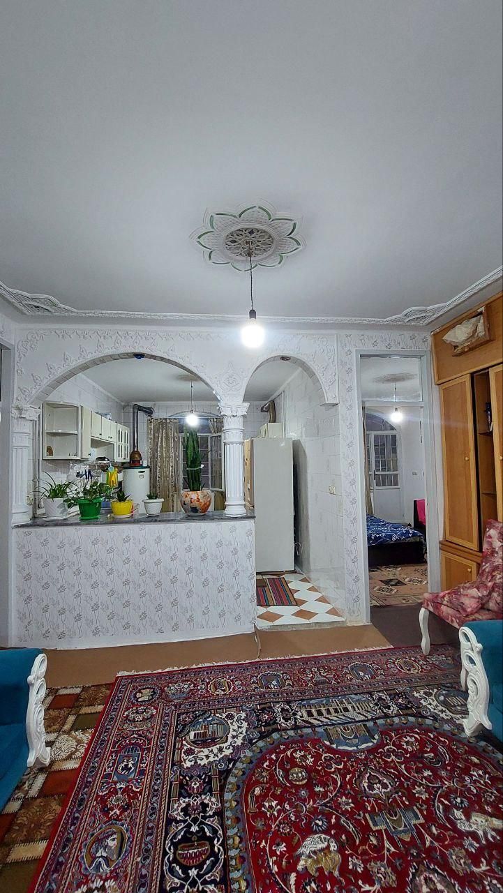 سوییت دربست  250 متری پارکینگ دار و حیاط دار|اجارهٔ کوتاه‌مدت آپارتمان و سوئیت|سنندج, |دیوار