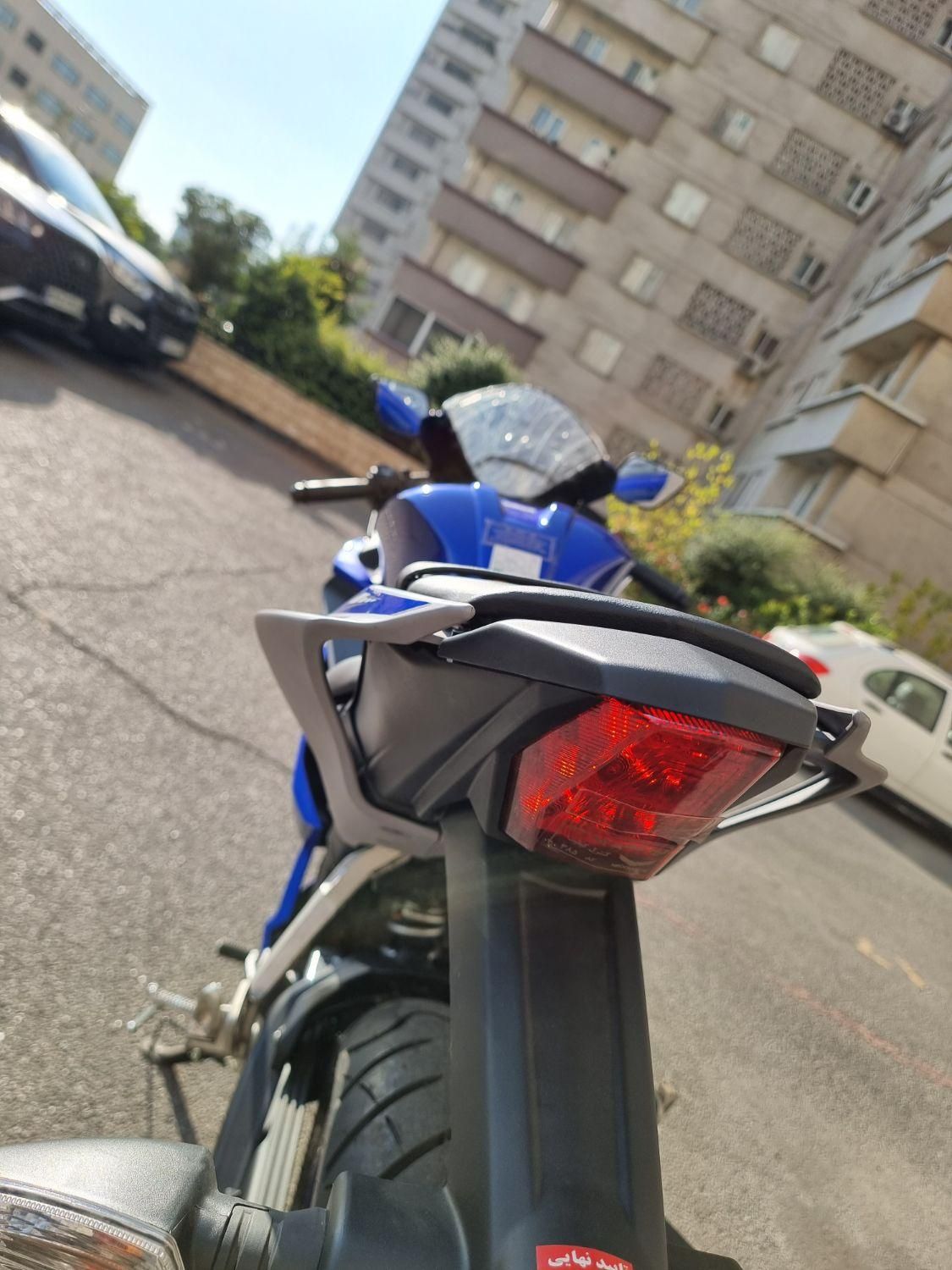 یاماها آر ۱۵ yamaha r15 صفر خشک|موتورسیکلت|تهران, سعادت‌آباد|دیوار