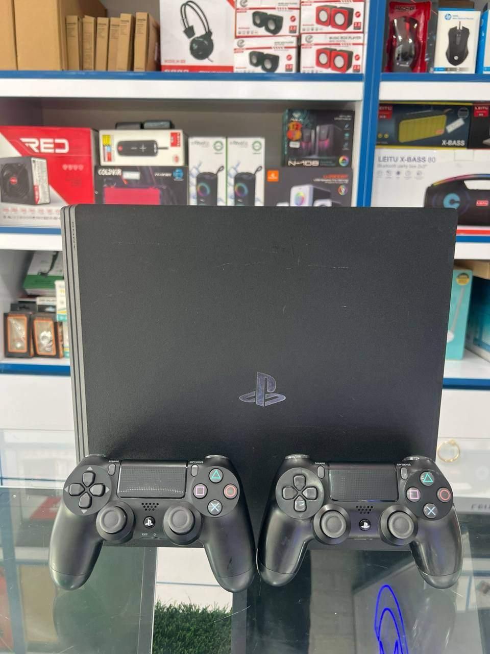 ps4pro|کنسول، بازی ویدئویی و آنلاین|کنگاور, |دیوار