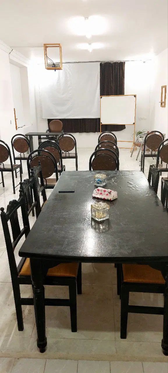 اجاره محیط اموزشی|اجارهٔ کوتاه‌مدت دفتر کار و فضای آموزشی|مشهد, ادیب نیشابوری (شهرک غرب)|دیوار