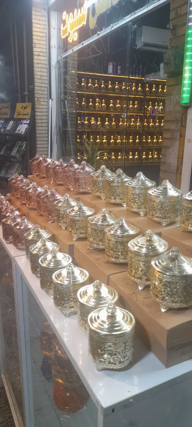 اجاره مغازه ۱۰ متری در نقش جهان بر حافظ بدون اجاره|اجارهٔ مغازه و غرفه|اصفهان, نقش جهان|دیوار