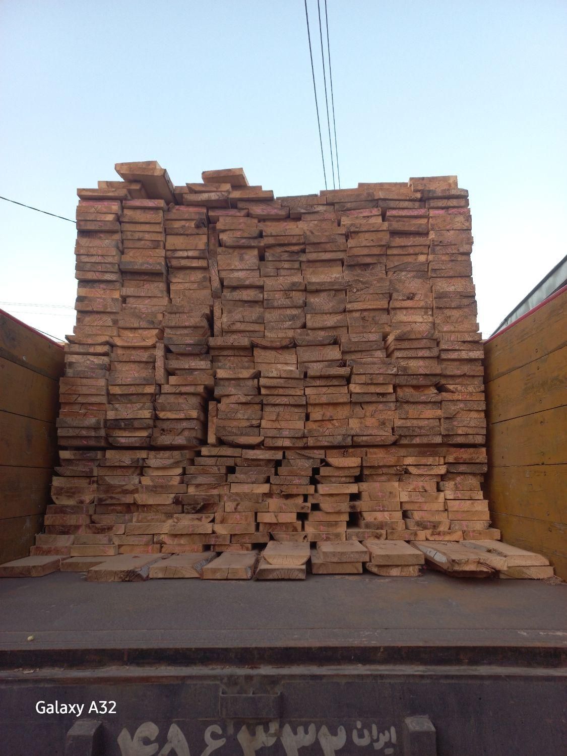 چوب تخته روسی و ایرانی در تمام نقاط|مصالح و تجهیزات ساختمان|مشهد, نوید|دیوار