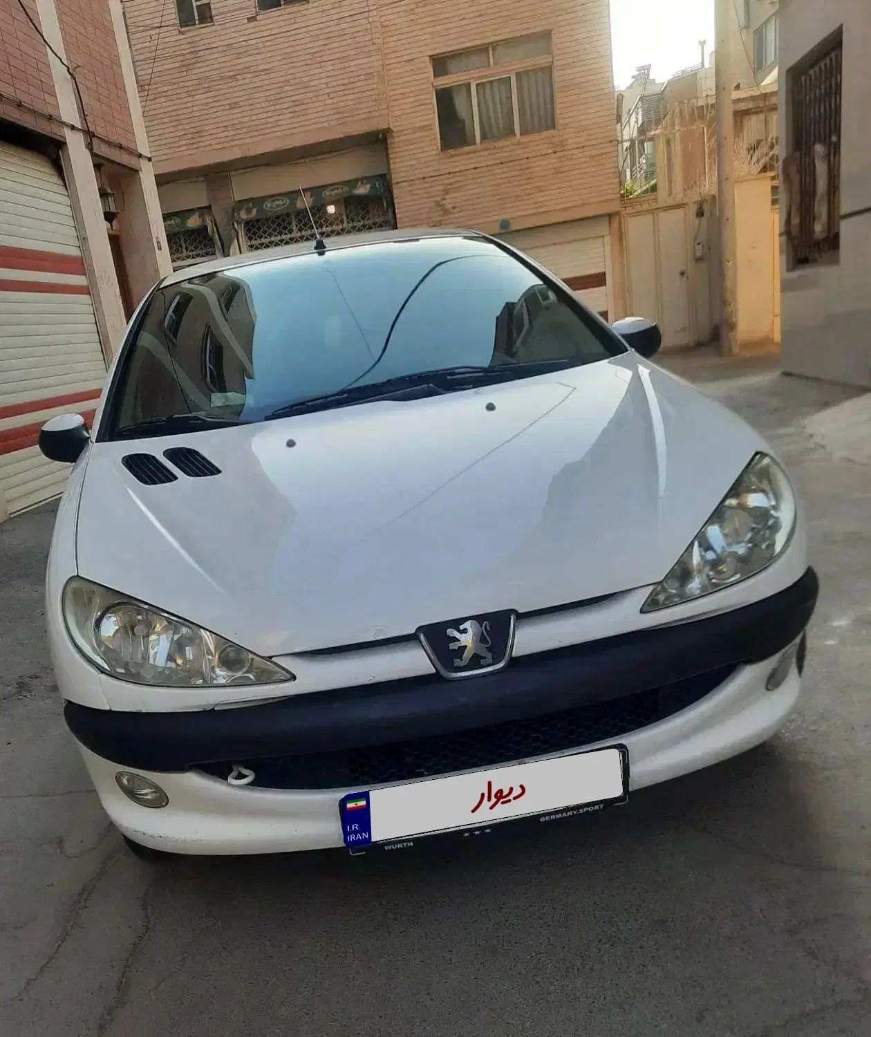 206 V8 SD، مدل ۹۸ درجه یک|خودرو سواری و وانت|اصفهان, باغ گلها|دیوار