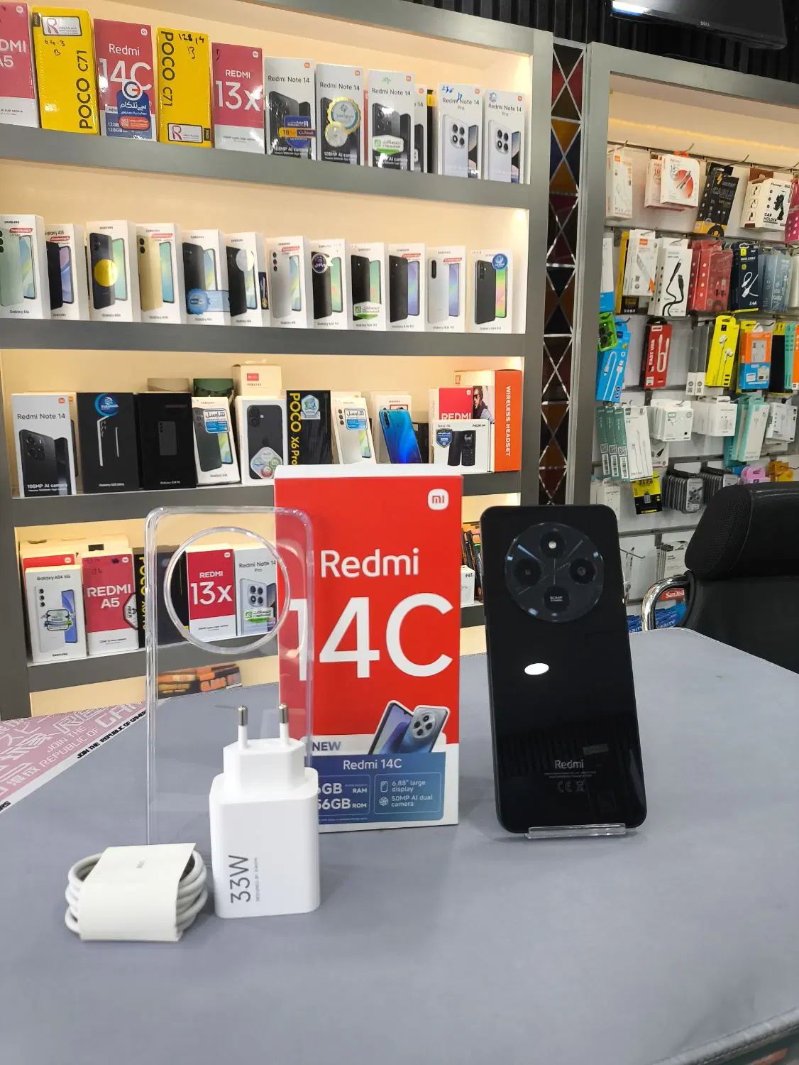 شیائومی Redmi 14C حافظه ۲۵۶ یک ماه کار|موبایل|سبزوار, نواب صفوی|دیوار