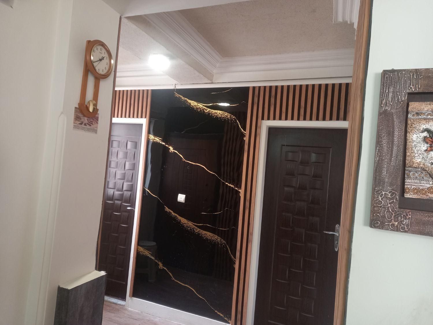 نصاب نصب انواع قرنیز پارکت ماربل شیت ترموال|خدمات پیشه و مهارت|مشهد, گلبرگ شمالی|دیوار