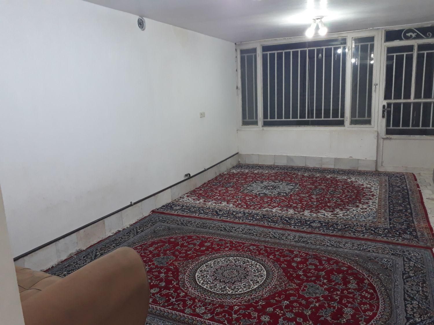 سوئیت،روزانه،هفتگی،ماهانه،۸۰متری همکف|اجارهٔ کوتاه‌مدت آپارتمان و سوئیت|الیگودرز, |دیوار