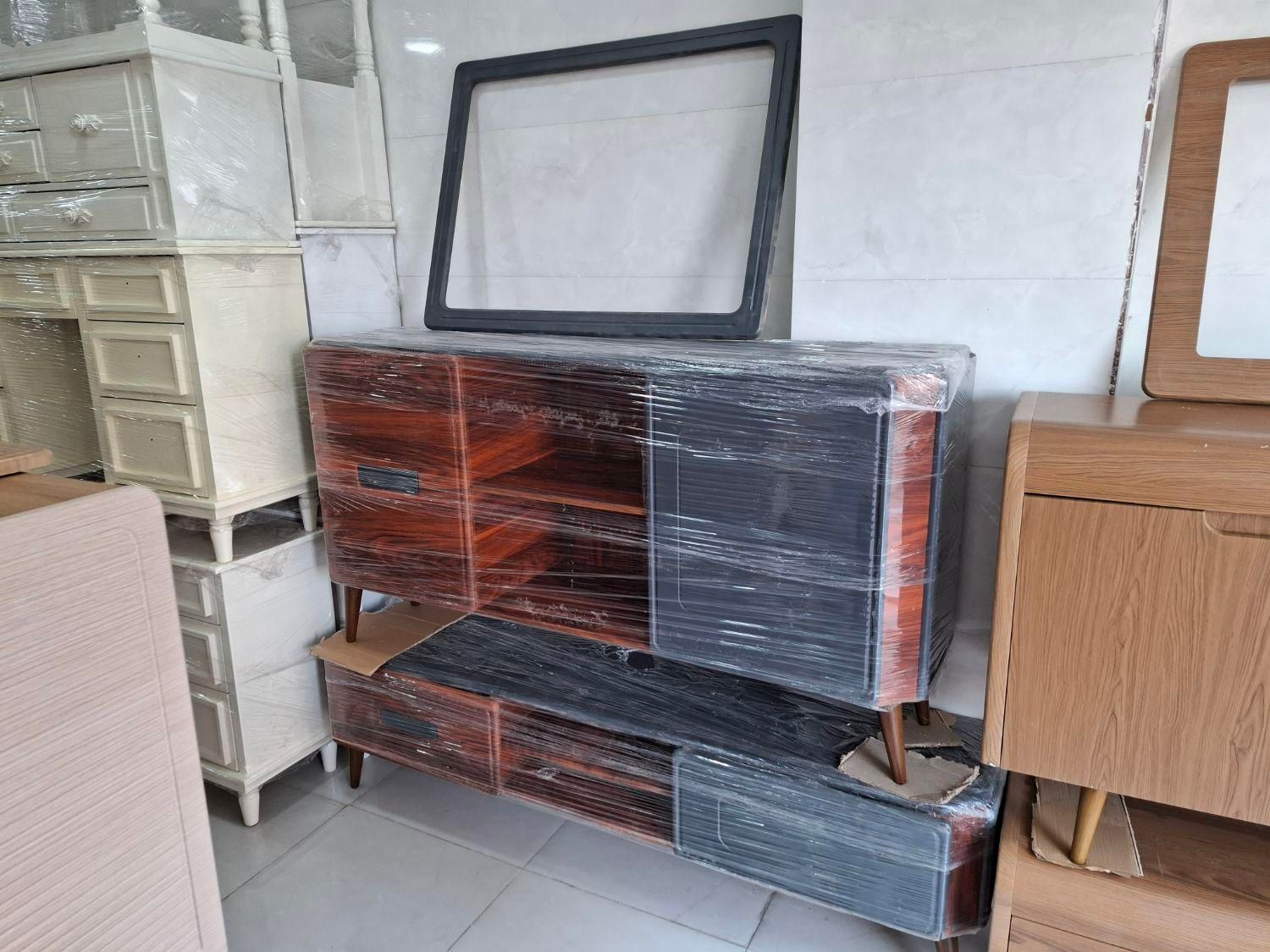 کنسول اینه هلو.آینه کنسول هلو|بوفه، ویترین، کنسول|خرمآباد, |دیوار