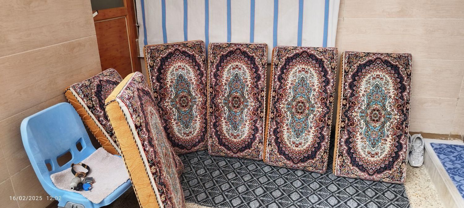 مبل شوی و شستشو پرده مبلشویی مدیریت فرزانه راد|خدمات نظافت|دوگنبدان, |دیوار