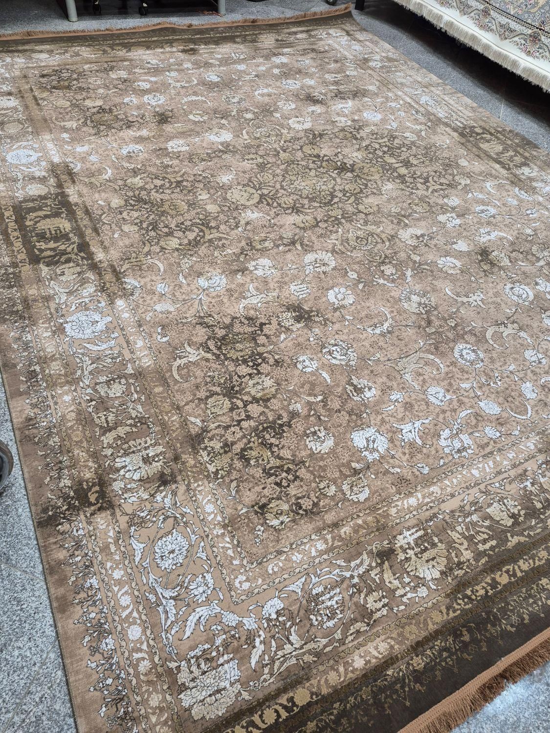 تک ۱۲ متری  وینتیج  تخفیفی  نو آکبند  ۱۲۰۰ شانه|فرش|مشهد, امامیه (شهرک غرب)|دیوار