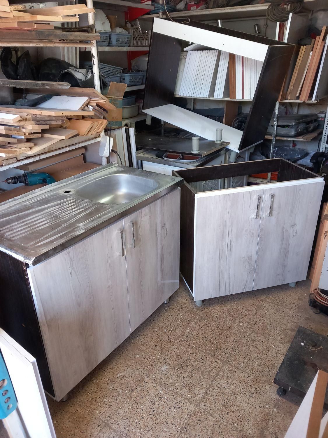 سینک و کابینت زیر ظرفشویی میز سماور|مصالح و تجهیزات ساختمان|تبریز, |دیوار