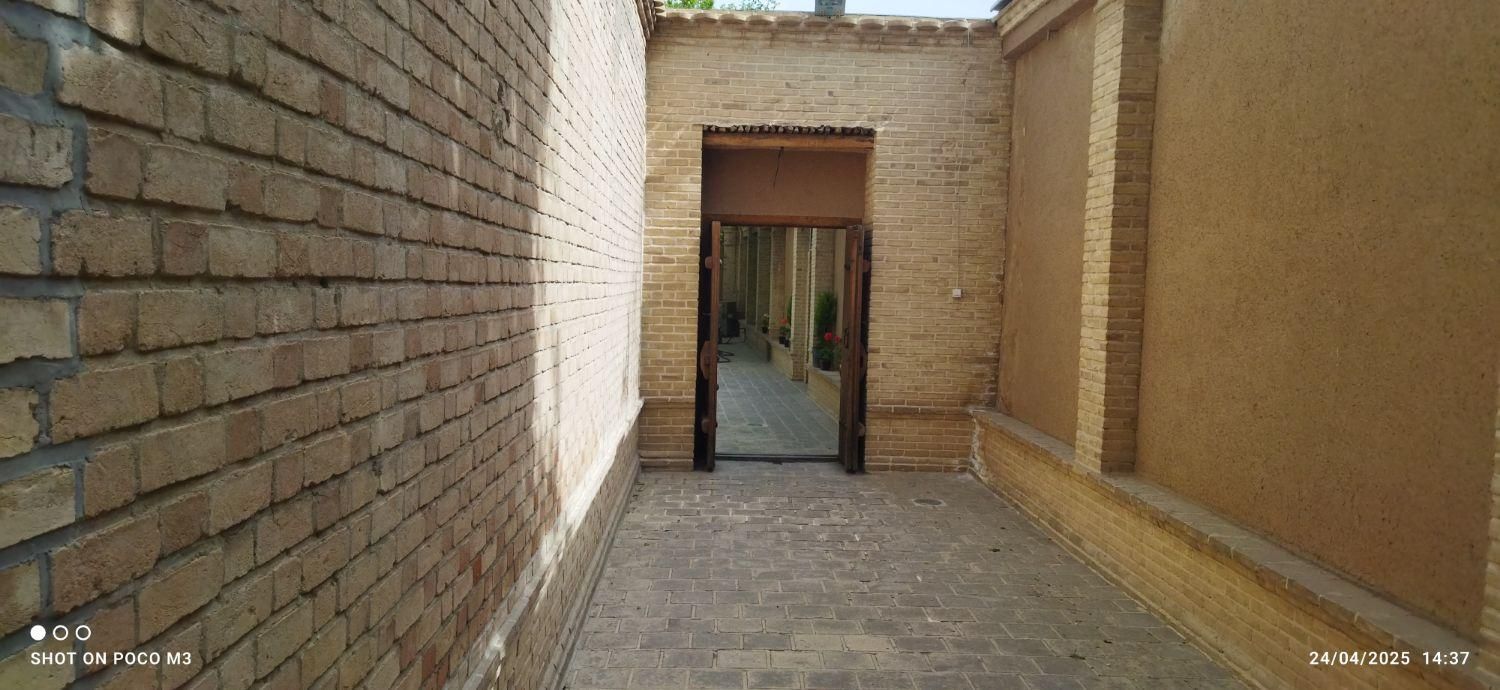 سیمانکاری .کاشی کاری .سنگ .دیوار چینی|خدمات پیشه و مهارت|اراک, |دیوار