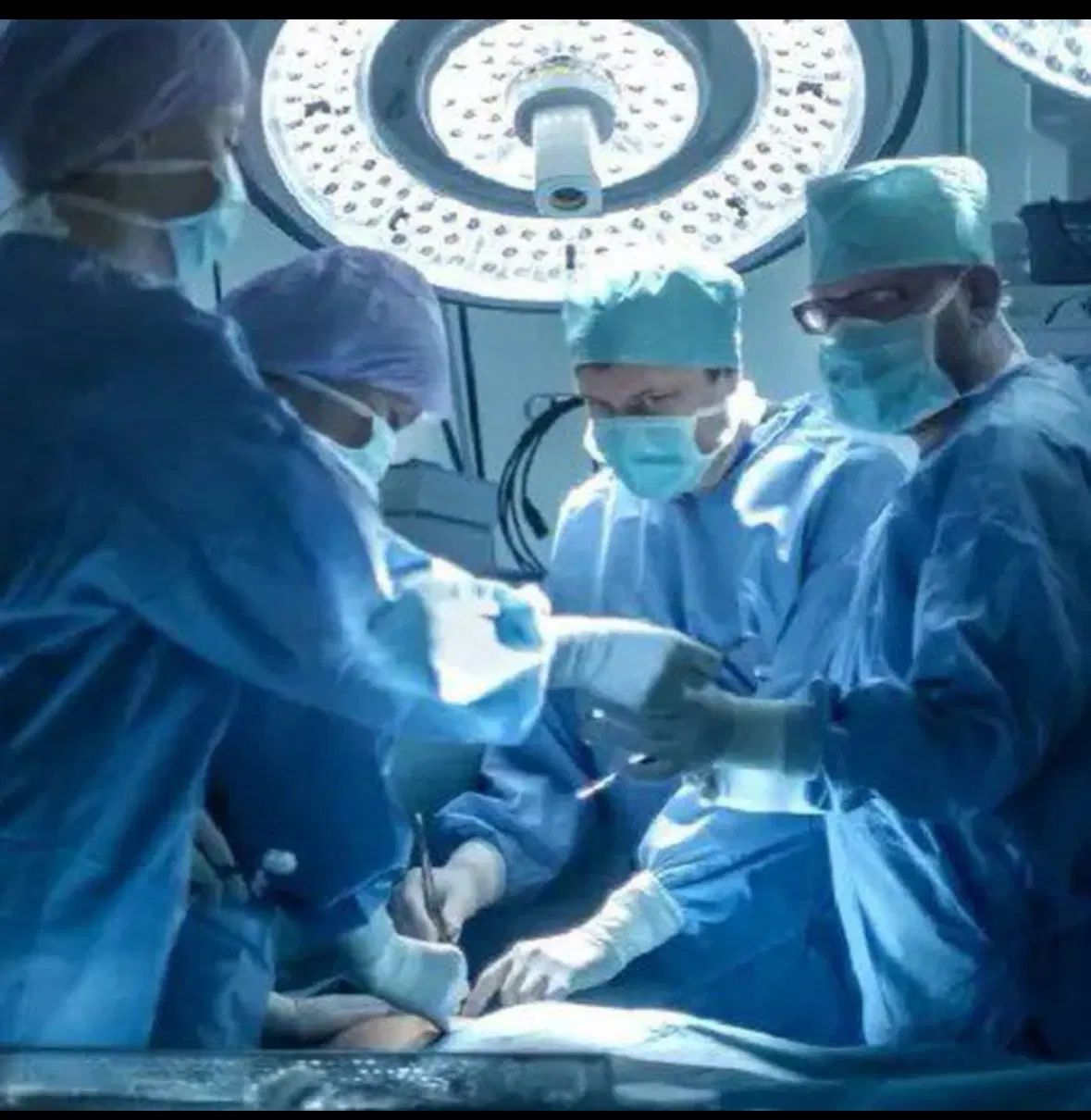 استخدام منشی پذیرش در کلینیک زیبایی|استخدام درمانی، زیبایی، بهداشتی|مشهد, سجاد شهر|دیوار