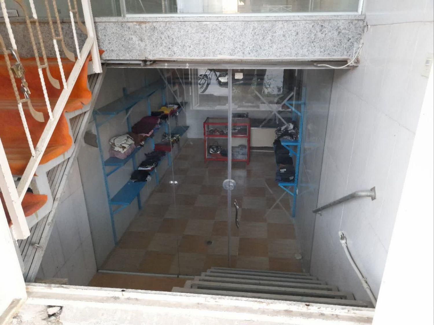 اجاره دوطبقه مغازه ۲۰ متری در کنگاز|اجارهٔ مغازه و غرفه|اصفهان, کنگاز|دیوار