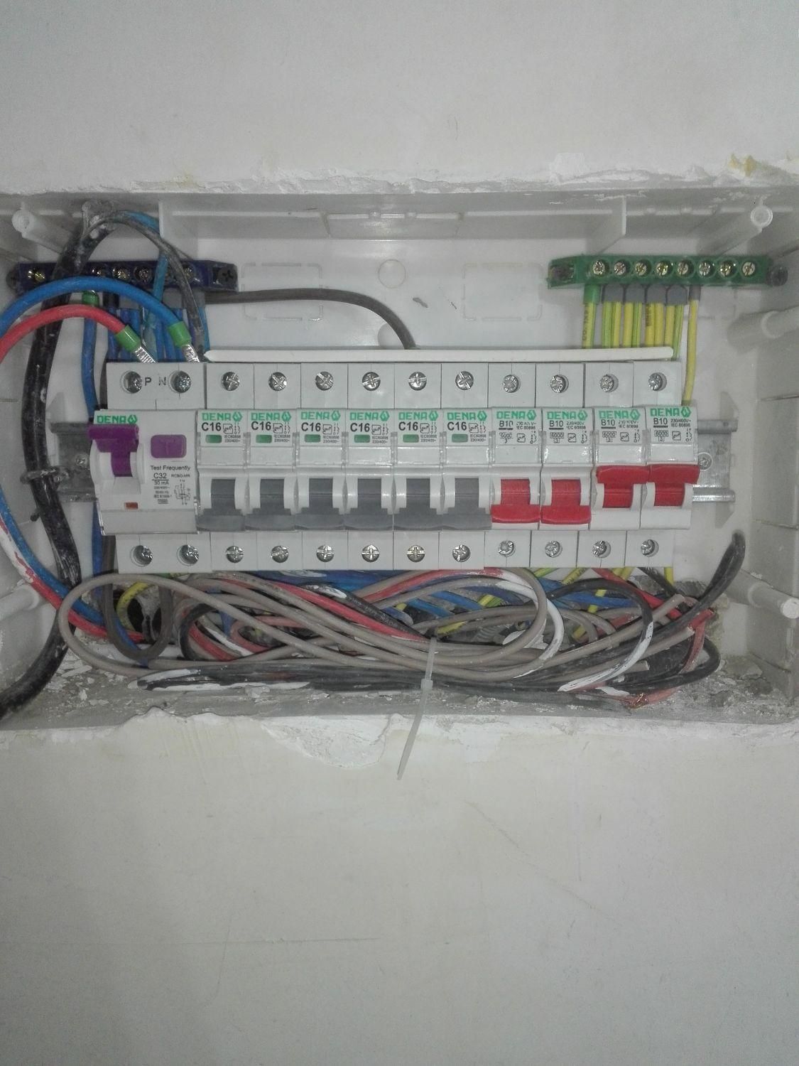 برقکار اجراییات و تعمیرات برق ساختمان|خدمات پیشه و مهارت|تهران, نیروی هوایی (پیروزی)|دیوار