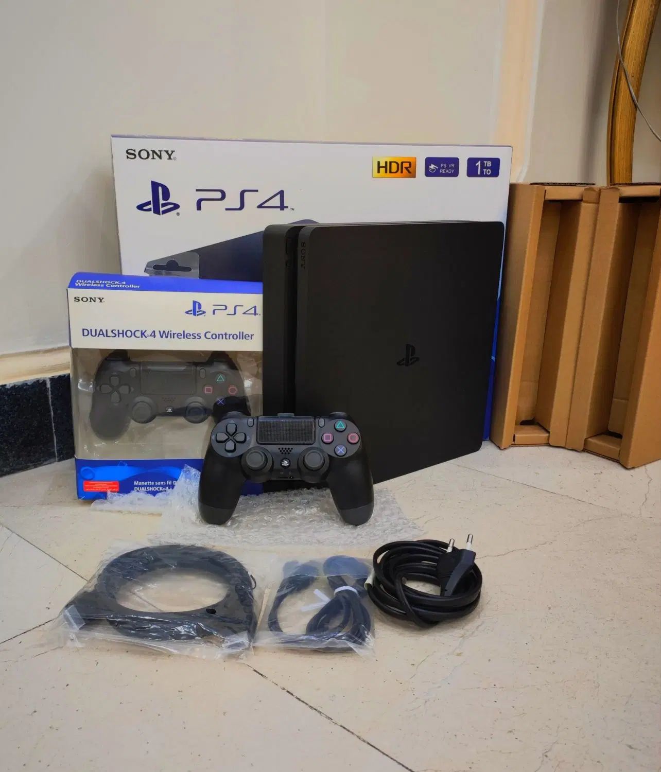 ps4 slim 1tra درحد آکبند|کنسول، بازی ویدئویی و آنلاین|تهران, فلسطین (میدان انقلاب)|دیوار