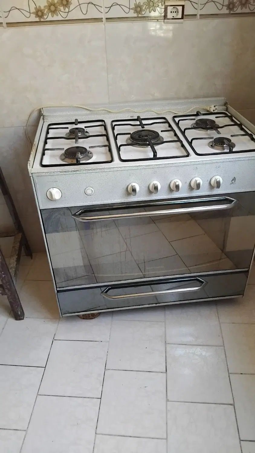 چندتاتیکه وسیله منزل کارکرده|آب‌چکان و نظم‌دهنده ظروف|کرمانشاه, |دیوار