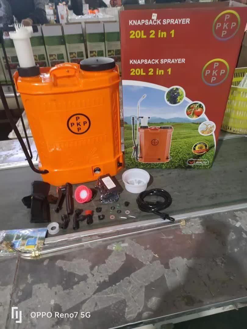 سمپاش شارژی ۲۰ لیتری|ماشین‌آلات صنعتی|قم, بنیاد|دیوار