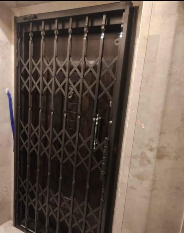 درب ضدسرقت حفاظ آکاردونی همراه قفل رنگ ریل|مصالح و تجهیزات ساختمان|رشت, قاسمیه|دیوار