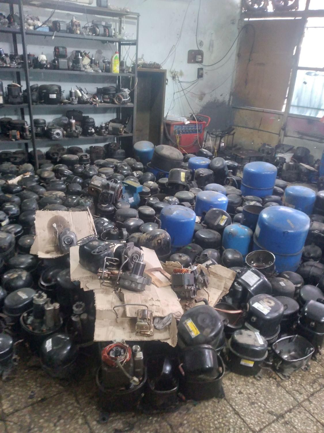 فروش و خریدار یخچال سوخته خراب قدیمی فرسوده مغازه|یخچال و فریزر|اصفهان, ملک‌شهر|دیوار