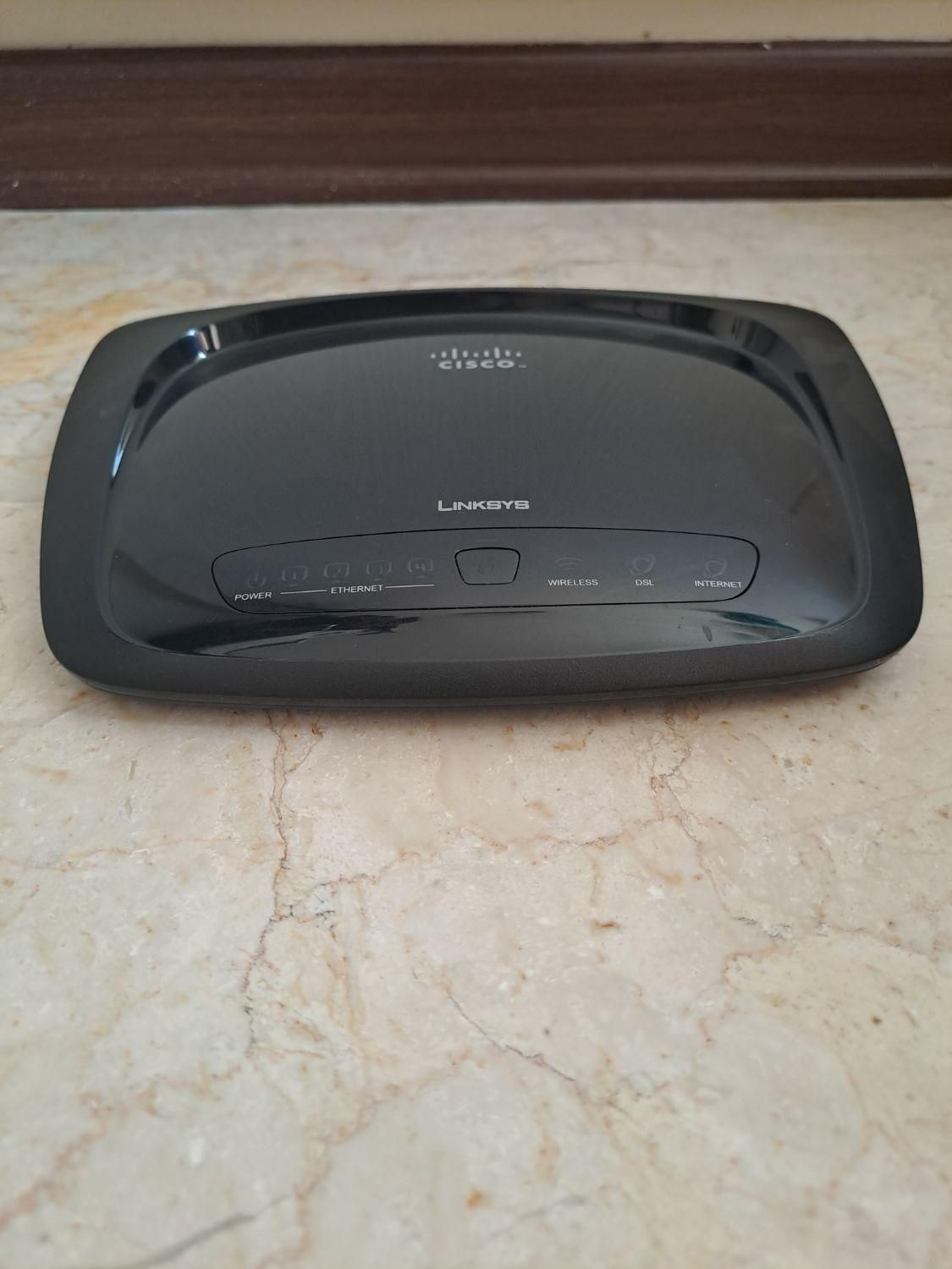 مودم Adsl2 وای فای دار مدل سیسکو Cisco|مودم و تجهیزات شبکه|تهران, شاهین|دیوار