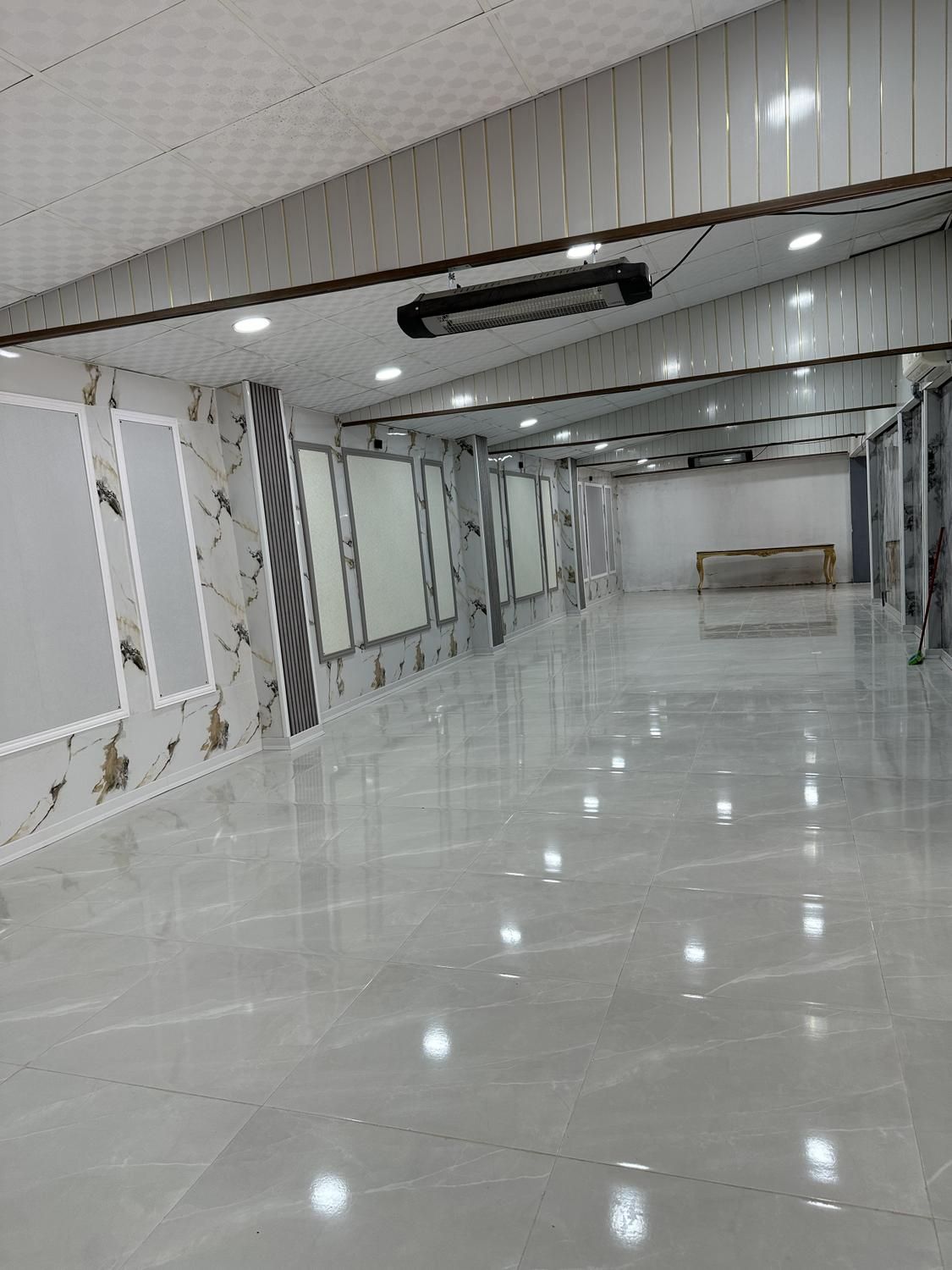 اجاره روزانه باغ ویلا سالن دار|اجارهٔ کوتاه‌مدت ویلا و باغ|کرج, کمال‌شهر|دیوار