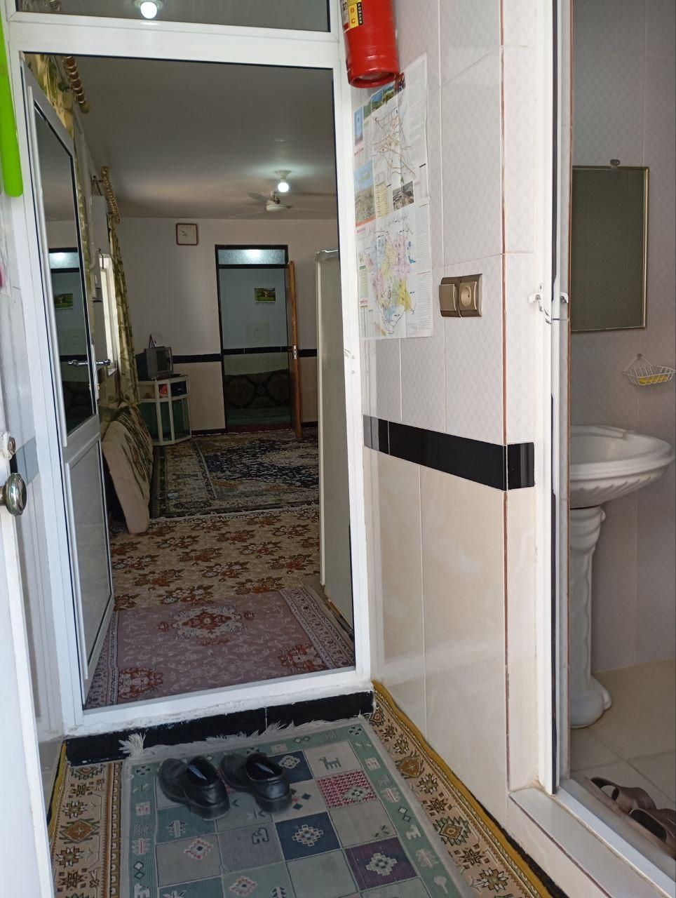 سوئیت استیجاری بانه عزیزی|اجارهٔ کوتاهمدت آپارتمان و سوئیت|بانه, |دیوار