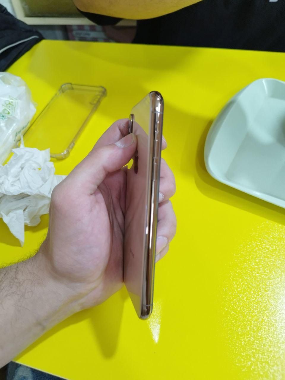 اپل iPhone XS با حافظهٔ ۲۵۶ گیگابایت پلمپ بدون خط|موبایل|مشهد, توس|دیوار