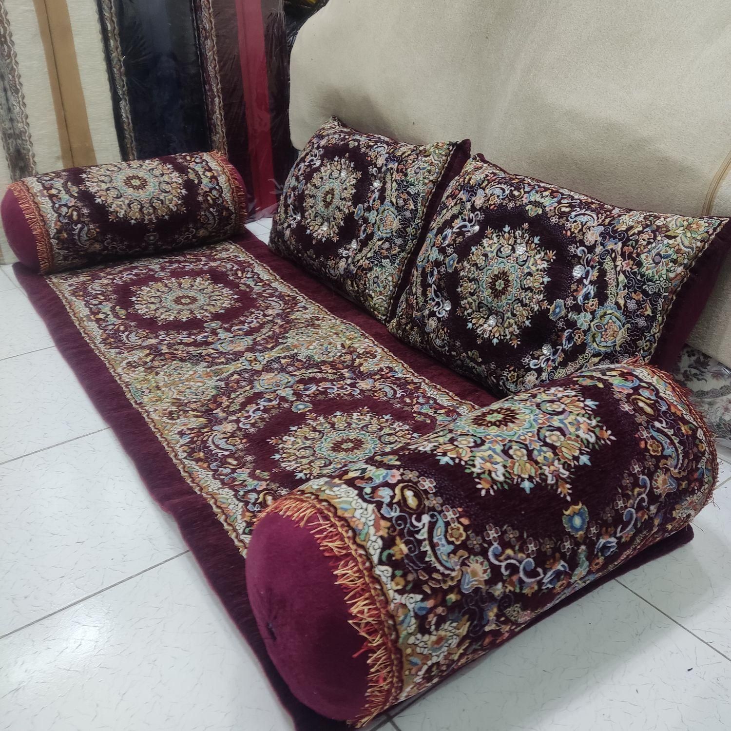 پشتی سنتی شاهنشین|پشتی|اصفهان, نصرآباد|دیوار