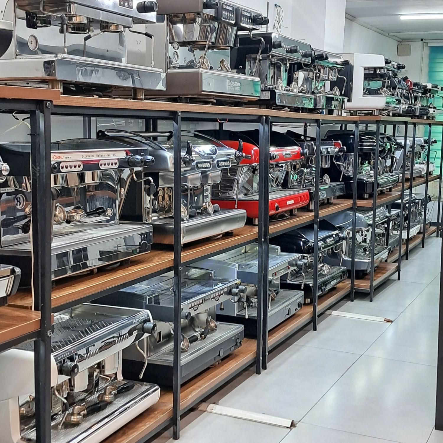 بورس دستگاه اسپرسو کارکرده و آکبند|کافی‌شاپ و رستوران|تهران, صادقیه|دیوار