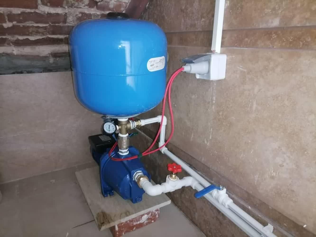 لوله کشی آب فاضلاب ساختمان تعمیرپمپ به صورت تخصصی|خدمات پیشه و مهارت|کرمان, |دیوار