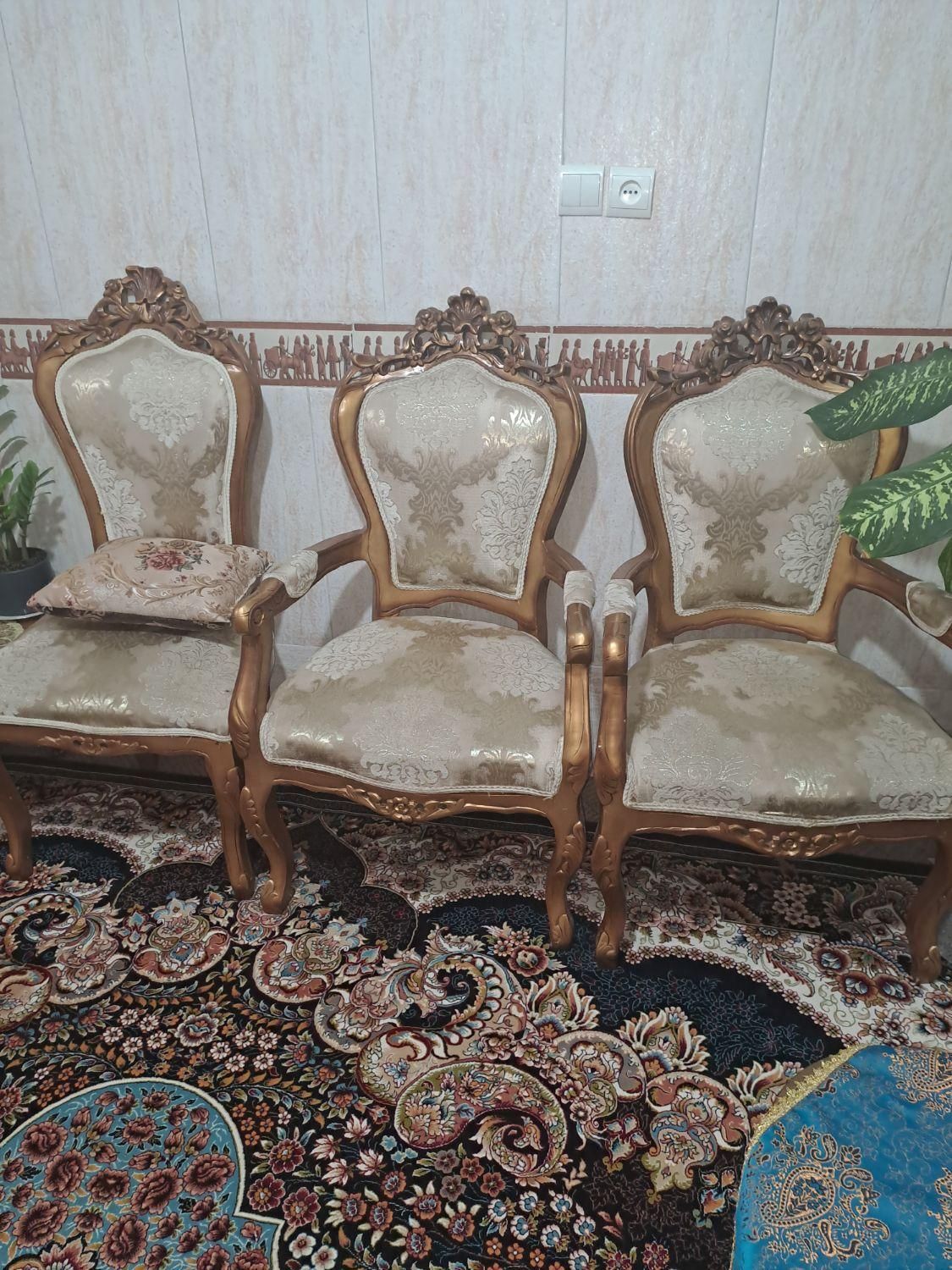 فروش مبلمان ۹ نفره|مبلمان خانگی و میز عسلی|اصفهان, ارداجی|دیوار