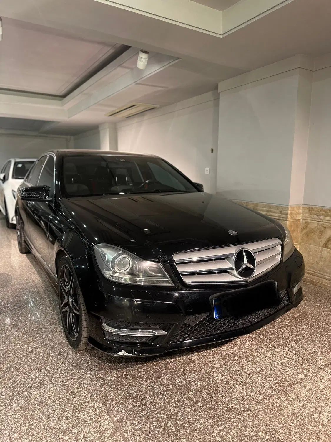بنز c200 فول AMG مشکی 2013|خودرو سواری و وانت|تهران, عباس‌آباد|دیوار