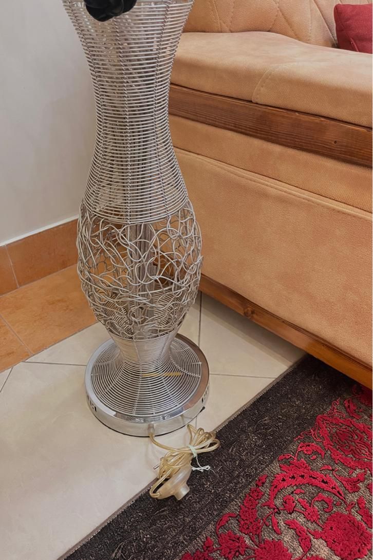 چراغ خواب خارجی/آباژور ایستاده/شب خواب/گلدان|چراغ خواب و آباژور|تهران, حر|دیوار