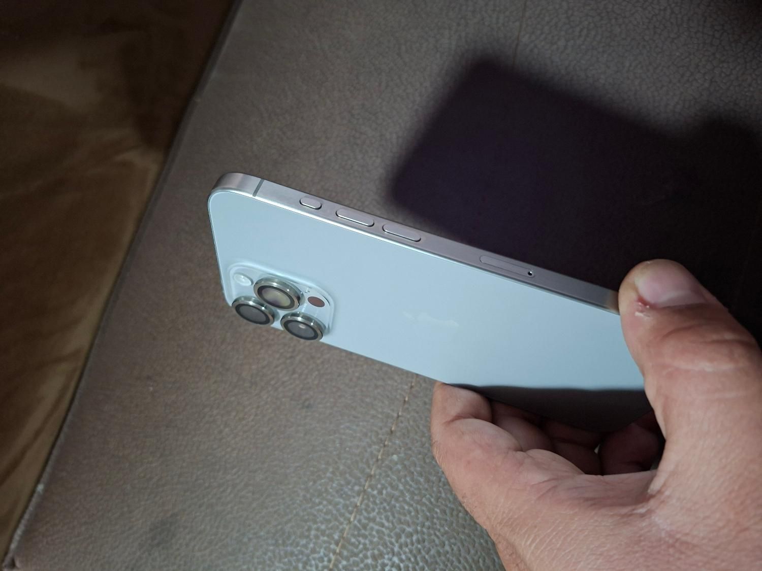 آیفون 15 pro max|موبایل|خوی, |دیوار
