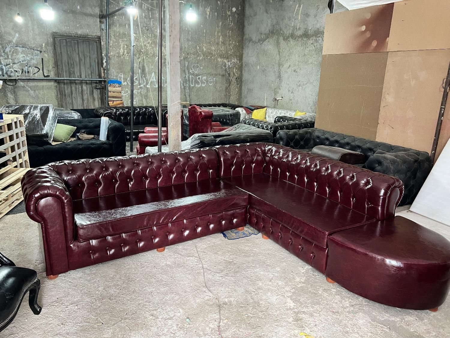 چستر چرم فیلد  همراز|مبلمان خانگی و میز عسلی|مشهد, بهمن|دیوار