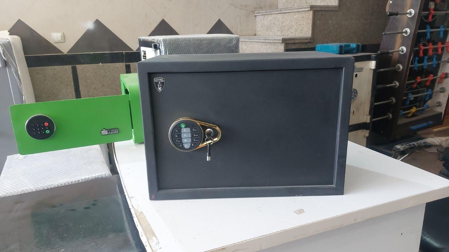 گاوصندوق هتلی دیواری قابل نصب|ابزارآلات|یزد, |دیوار