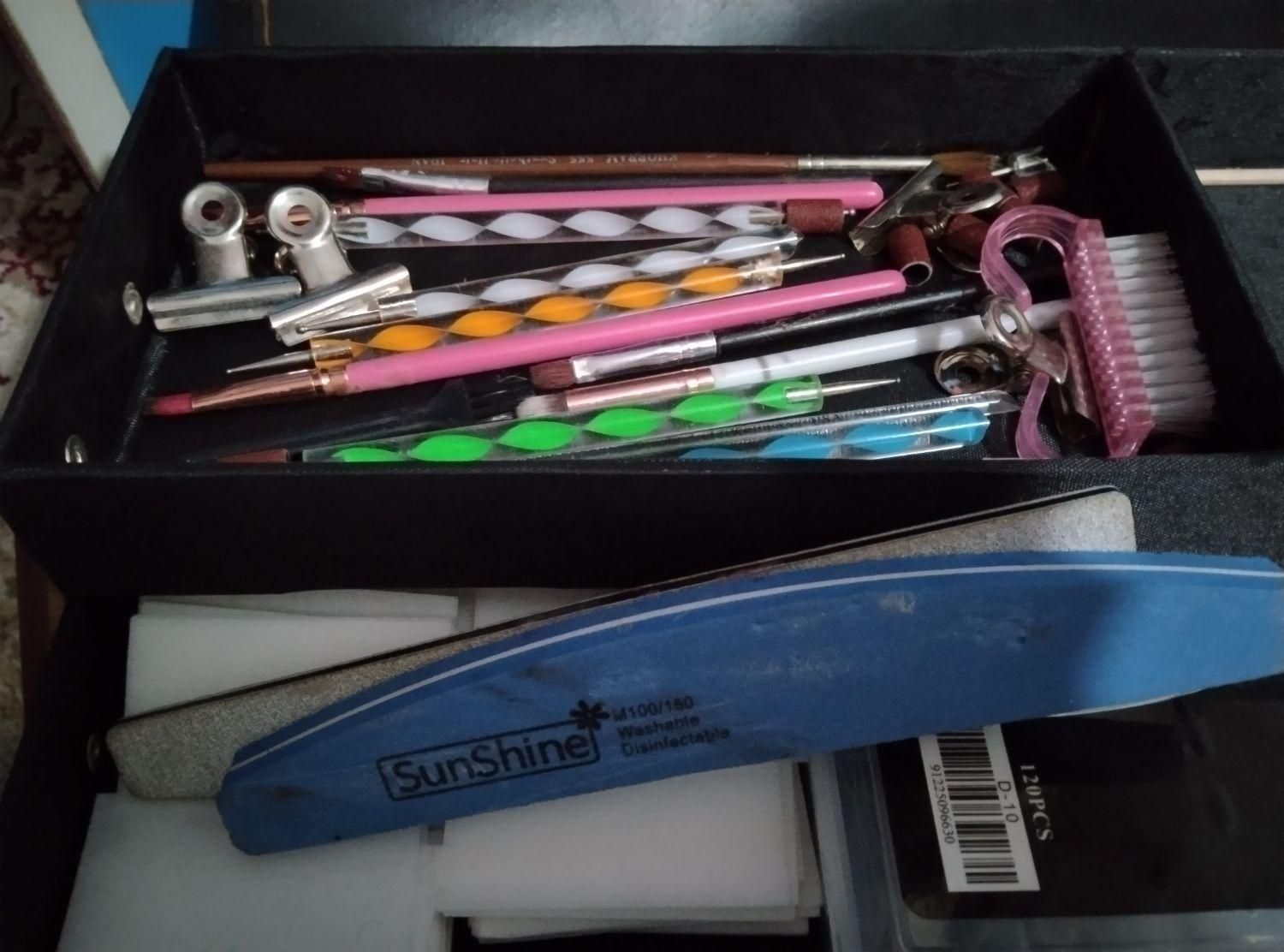 وسایل ناخن در حد نو|آرایشی، بهداشتی، درمانی|صومعه‌سرا, |دیوار