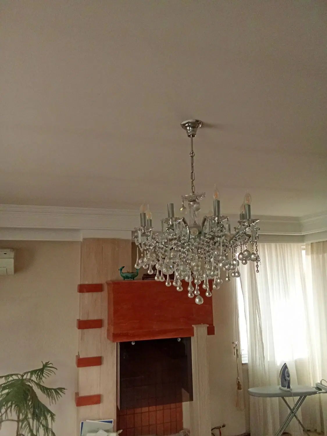 لوستر خارجی ۱۲ شعله با کریستال شفاف و وارداتی چک .|لوستر و چراغ آویز|مشهد, احمدآباد|دیوار