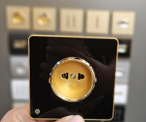 کلید پریز یاقوت|مصالح و تجهیزات ساختمان|مشهد, طلاب|دیوار