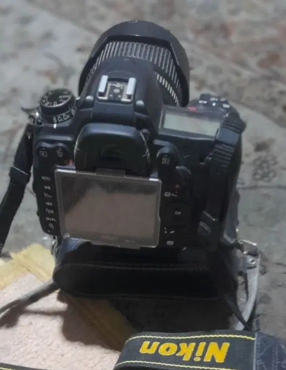 دوربین عکاسی و فیلمبرداری نیمه حرفه‌ای لمسی Nikon|دوربین عکاسی و فیلم‌برداری|کرج, عظیمیه|دیوار