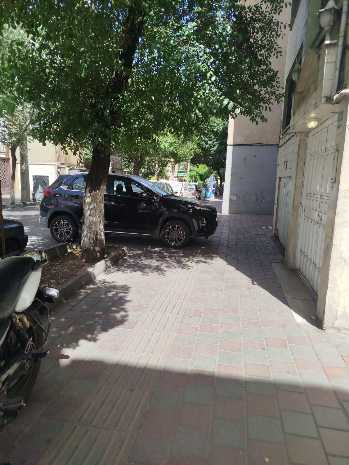 ۱۶۷ متر کلنگی  بر ۷ گذر ۱۰|فروش زمین و ملک کلنگی|تهران, هفت چنار|دیوار