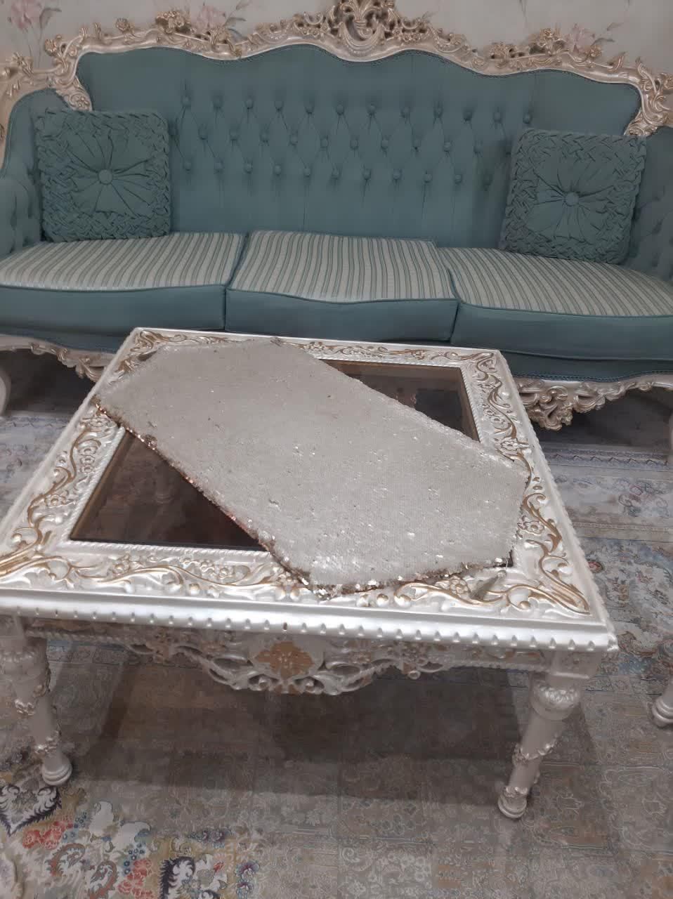 مبلمان ۹ نفره در حد نو|مبلمان خانگی و میز عسلی|تهران, جوادیه|دیوار