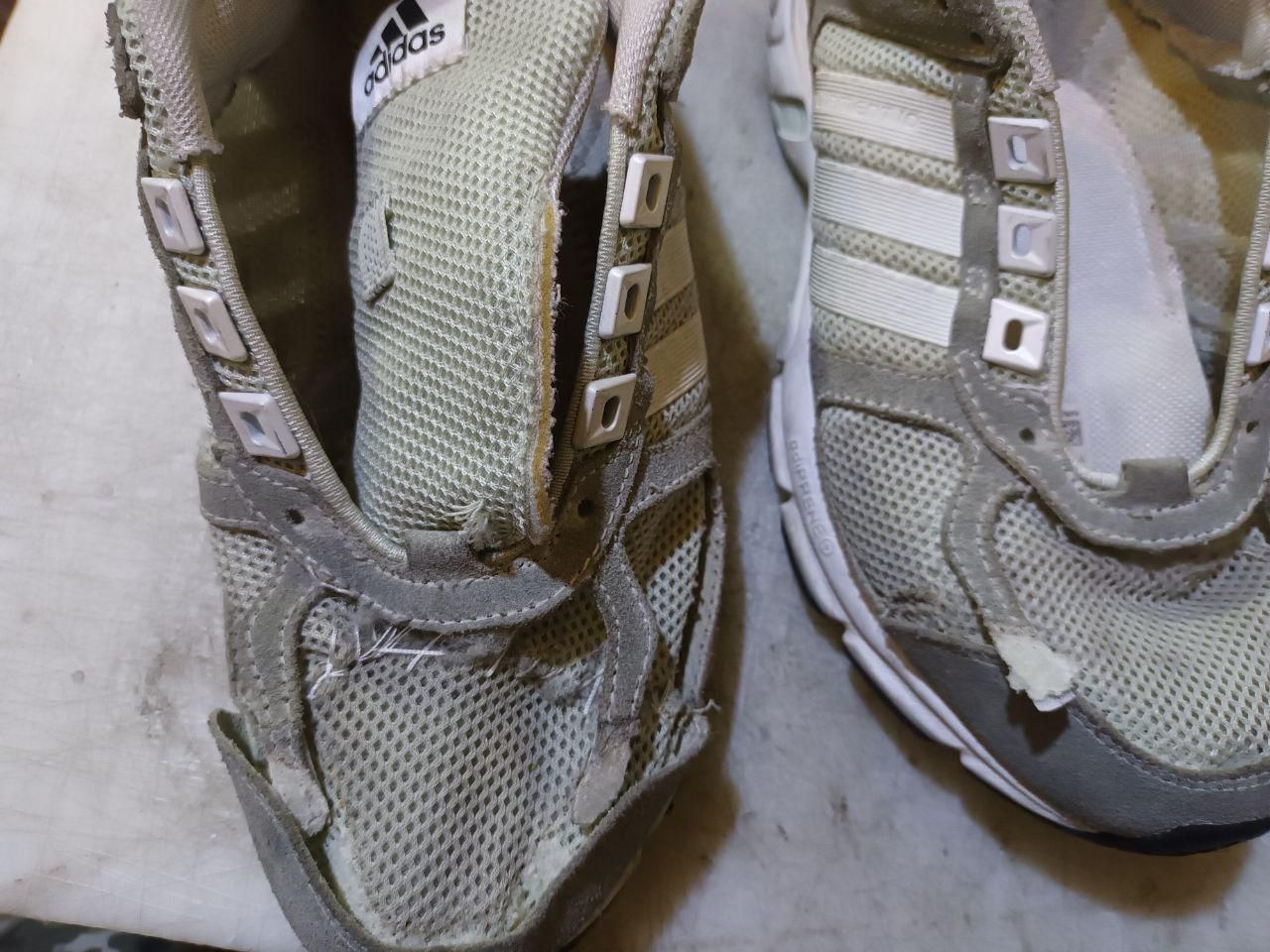 تعمیرانواع کتونی ورزشی.اورجینال.کیف.انواع کفش.|خدمات پیشه و مهارت|تهران, چهارصد دستگاه|دیوار