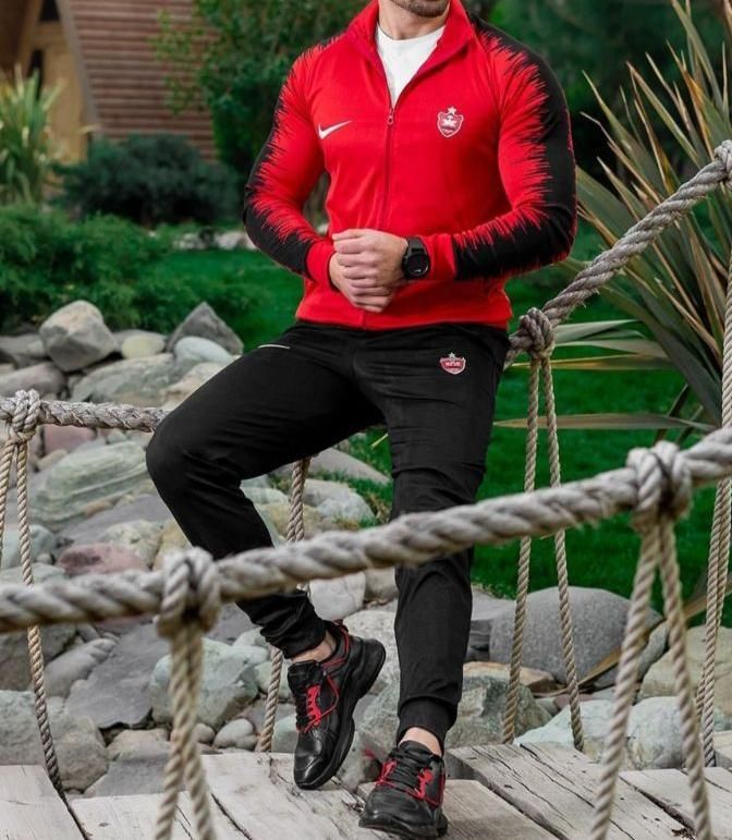 کاپشن|لباس|اهر, |دیوار